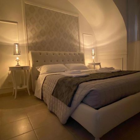 Il Sogno Di Hypnos Bed & Breakfast ลาควิลา ภายนอก รูปภาพ