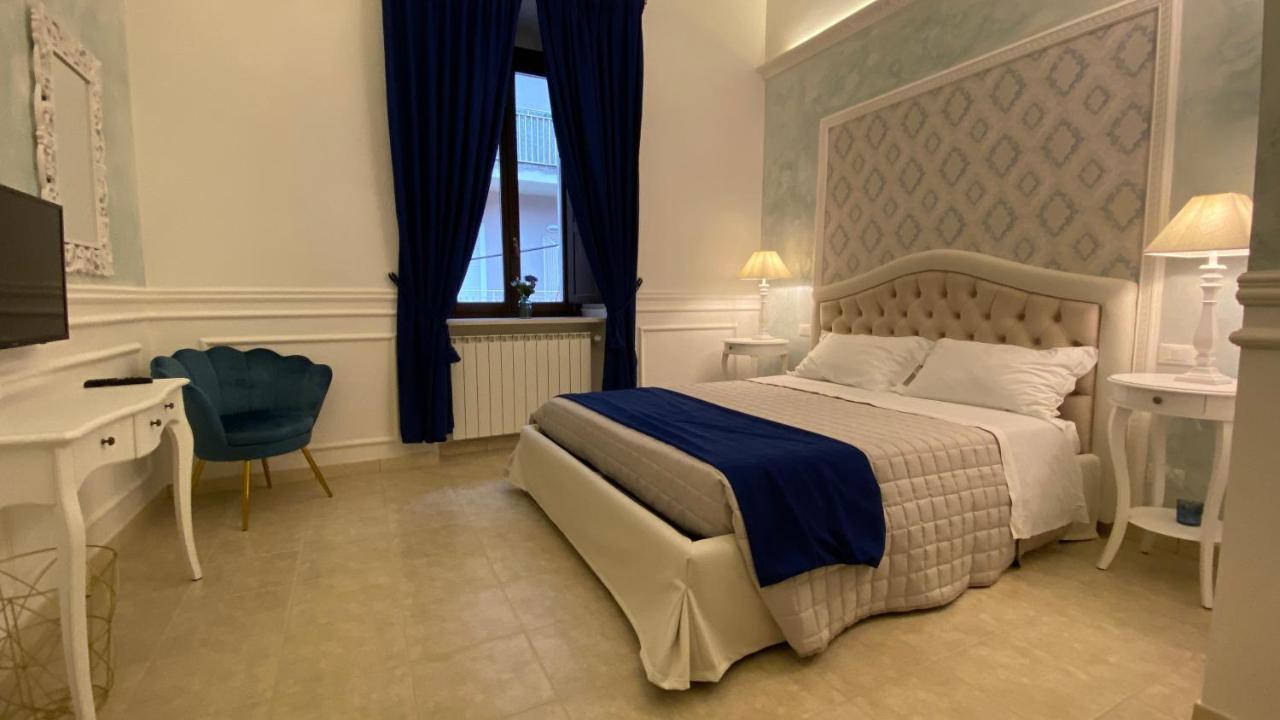 Il Sogno Di Hypnos Bed & Breakfast ลาควิลา ภายนอก รูปภาพ